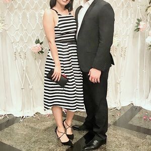 Hunter Bell Dress Size 6